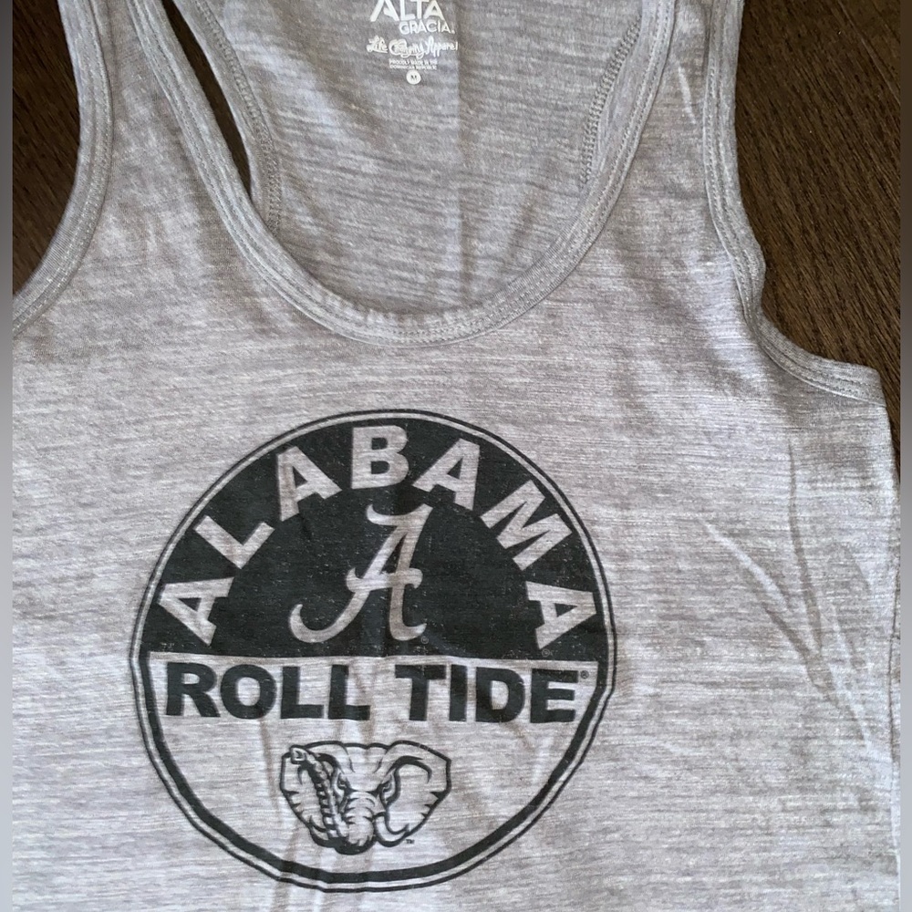 Alabama Tank - Picture 2 of 7